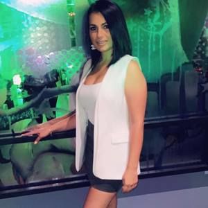 Meet your Posher, Victoria